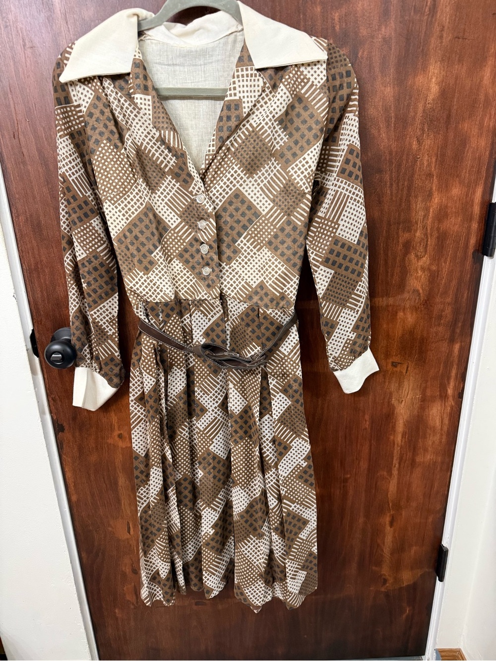 Vintage Brown Patterned Long Sleeve Dress